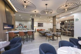 The Center Hotel Grand Rapids Airport - 5