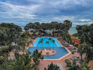 Botany Beach Resort Pattaya - 0