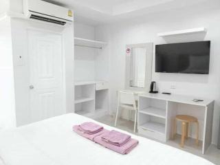 The Gun Hotel - 2