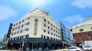 Delton Hotel - 1