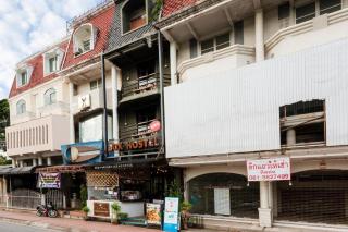 Box Hostel N Cafe - 7
