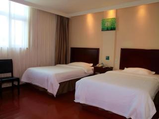 GreenTree Inn Jining Jiaxiang County Jianshe South Road Express Hotel - 7