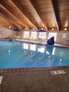 AmericInn by Wyndham Mounds View Minneapolis - 1