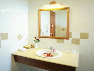 Hoang Yen Hotel Thu Dau Mot -  - 4