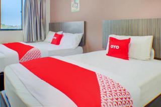 SUPER OYO 89985 Js Hotel - 0