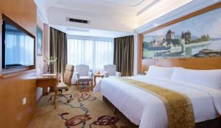 Vienna International Hotel Zhuhai Qinlv Middle Road Haibin - 2