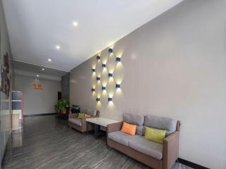 7 Days Premium Xi‘an Railway Station Central Plaza Airport Shuttle Bus Station - 7