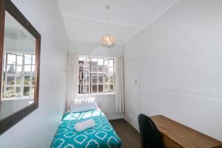 Kiwi's Nest Budget Accommodation & Backpackers - Dunedin - 4