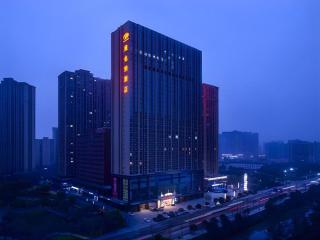 Vienna Hotel Chengdu Dafeng Metro Station - 4