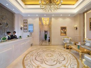 Vienna Hotel Shenzhen Airport Gushu Metro Station - 9