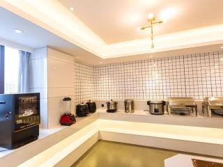 GreetTree Inn Jieshou Renmin Road Guozhen Plaza - 2