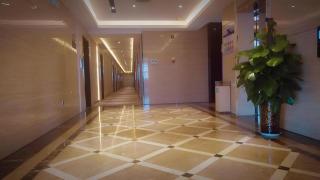 Lavande Hotels Yinchuan Railway Station Wanda - 6