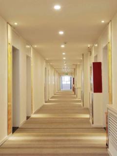 7 Days Inn Urumqi Midong Middle Road Shenhua Mining Bureau - 2