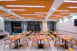 Lavande Hotel Qingyuan Sports Park City Government - 6