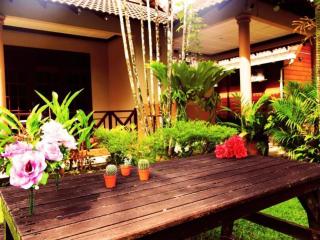 Six Villa Inn - 7