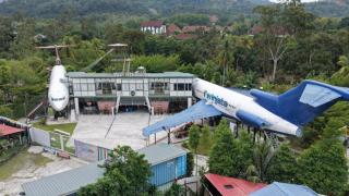 Twin Jets Resort - 0