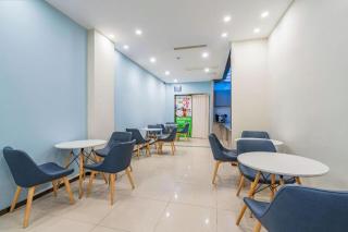 7 Days Inn Chengdu Huaxi Yulin Provincial Stadium Metro Station - 7