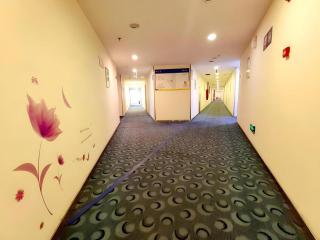 7 Days Inn Chengdu Kuangzhai Alley Wenshu Monastery Metro Station - 5