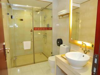 Vienna Hotel Foshan Zumiao Metro Station - 1