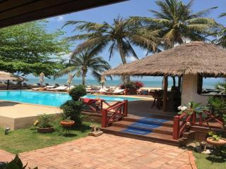The Waterfront Hotel at Fisherman's Village - 2