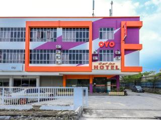 OYO 1043 Get Inn Hotel Sendayan - 3