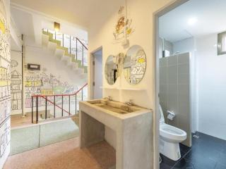 Sloth Hostel - 2