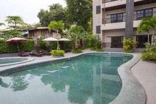 Golden Tulip Essential Pattaya Hotel - 4