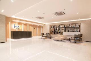 FIVES HOTEL MELDRUM - 9