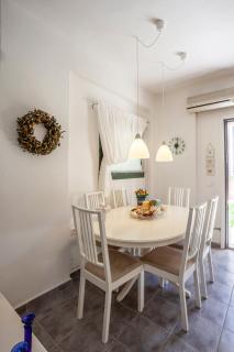 Pegasus Αpartment next to the Sea - 4