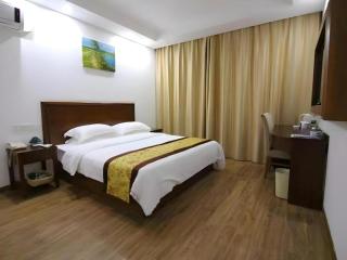 GreenTree Inn Changshu Longying Plaza - 0