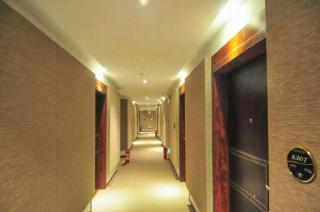 Starway Hotel Sanya First Market Branch - 5