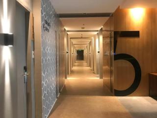 Avior Hotel - 8