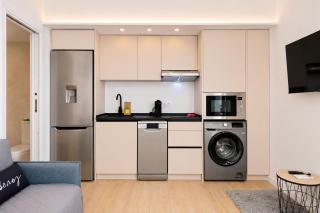 Caracol - Entire Apt - Near Beach and Stadium by Río Turia Apartments - 8