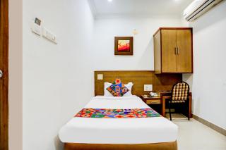 FabHotel Suncity - 5