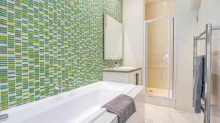 Surfers Corner Luxury Penthouse - 1