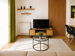 Triana Boutique Studio 02 - 7