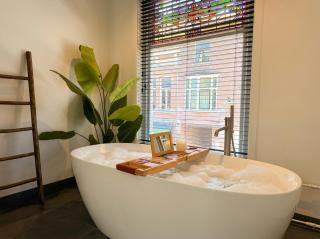 XXL loft with bath located Stadsvilla - 7