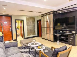 Raphael Penthouse Suites, Sandton - 8