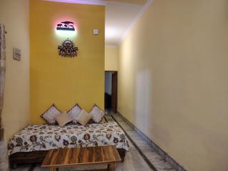 Elegant villa 4BHK in dehradun by homeyhuts - 7