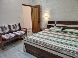 Elegant villa 4BHK in dehradun by homeyhuts - 3