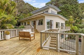 Piha beach house - 1