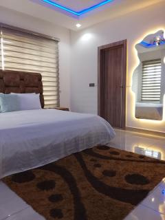 27 Riverside Apartment Banana Road Ikoyi - 4