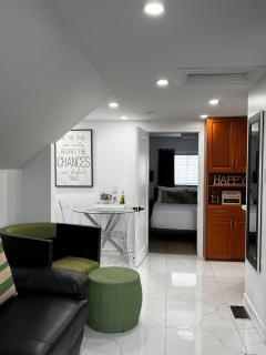 Niagara Escape Loft - 8