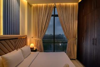Serenity Suites SkyPark One Luxury 2BR Apartment Gulberg Greens Islamabad - 3