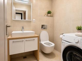 Spacious 3-Room Apartment - NEW Building - 3