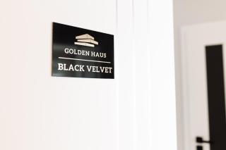 GOLDEN HAUS Opole - Black Velvet & Dark Elegance - 9