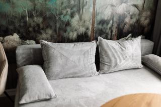 GOLDEN HAUS Opole - Black Velvet & Dark Elegance - 3