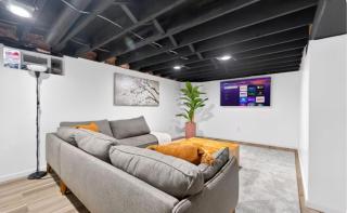 Luxury Ranch Retreat, Pool, Game Rm & 5BR Comfort - 4
