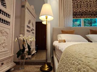 Villa Del Mar with Heated Pool & Spa - 2