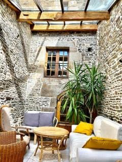 Petit Manoir, grand jardin dans la baie du Mont-Saint-Michel - 0